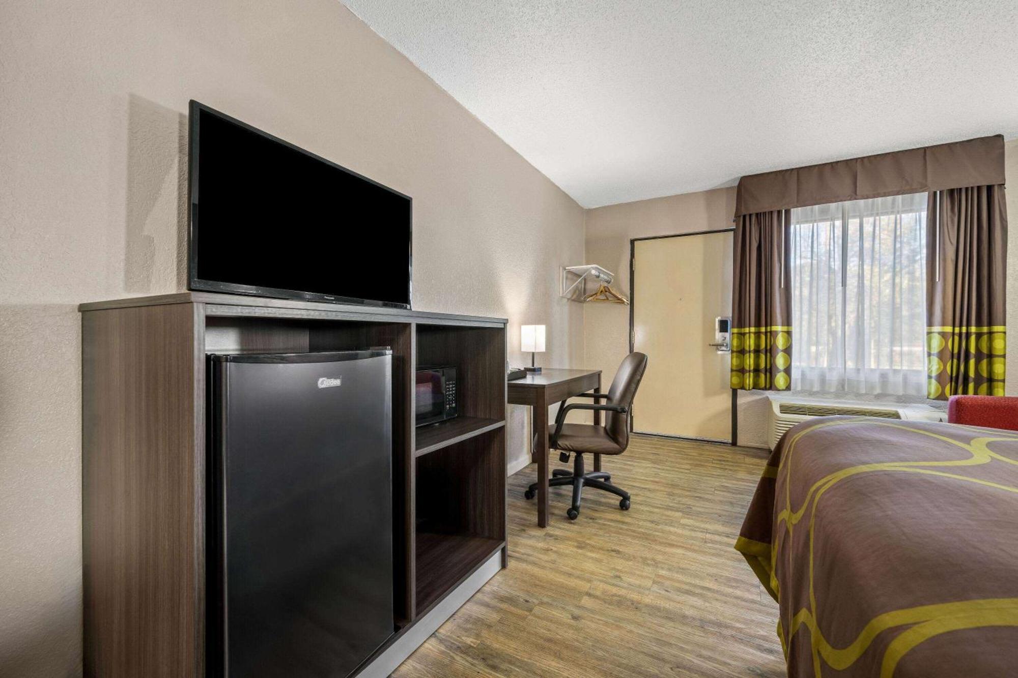 Super 8 By Wyndham Garysburg/Roanoke Rapids Ξενοδοχείο Εξωτερικό φωτογραφία