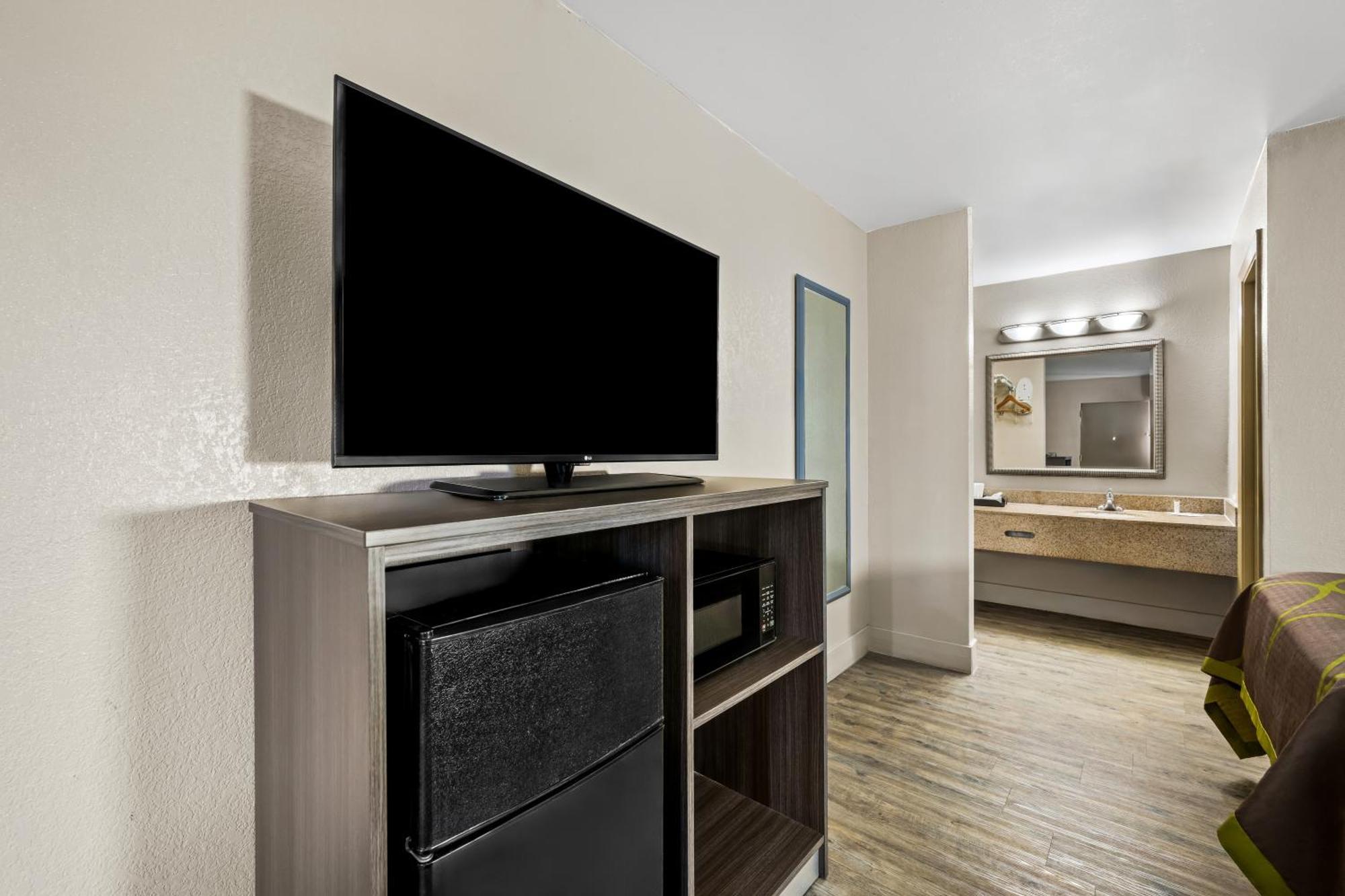 Super 8 By Wyndham Garysburg/Roanoke Rapids Ξενοδοχείο Εξωτερικό φωτογραφία