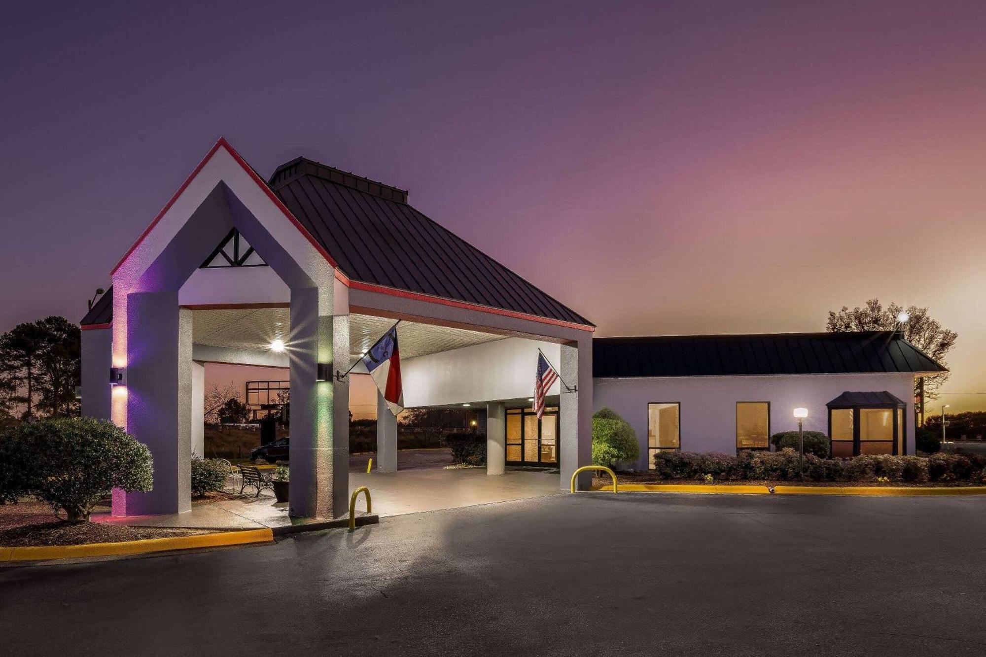 Super 8 By Wyndham Garysburg/Roanoke Rapids Ξενοδοχείο Εξωτερικό φωτογραφία